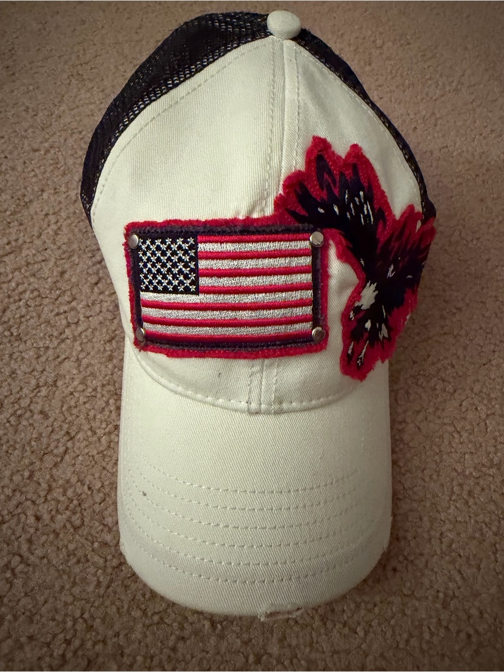 Walt Disney World American Flag Eagle White Blue Red Trucker Adjustable Hat Cap
